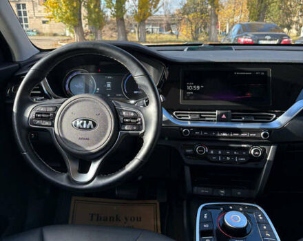 Белый Киа Niro, объемом двигателя 0 л и пробегом 140 тыс. км за 19450 $, фото 16 на Automoto.ua