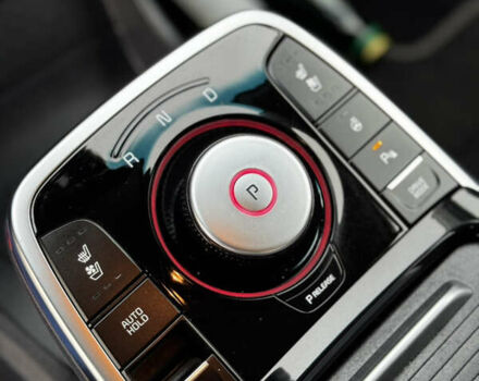 Білий Кіа Niro, об'ємом двигуна 0 л та пробігом 117 тис. км за 19750 $, фото 49 на Automoto.ua