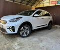 Белый Киа Niro, объемом двигателя 0 л и пробегом 117 тыс. км за 20066 $, фото 1 на Automoto.ua