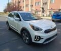Білий Кіа Niro, об'ємом двигуна 1.6 л та пробігом 32 тис. км за 11300 $, фото 1 на Automoto.ua