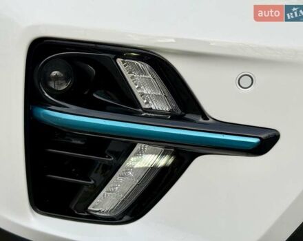 Білий Кіа Niro, об'ємом двигуна 0 л та пробігом 89 тис. км за 18950 $, фото 27 на Automoto.ua