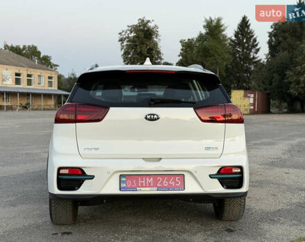 Білий Кіа Niro, об'ємом двигуна 0 л та пробігом 152 тис. км за 18500 $, фото 9 на Automoto.ua