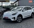 Киа Niro 2020 в Львове на Automoto.ua Белый Киа Niro, объемом двигателя 0 л и пробегом 95 тыс. км за 20450 $, фото 4 на Automoto.ua