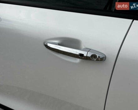 Белый Киа Niro, объемом двигателя 0 л и пробегом 141 тыс. км за 19100 $, фото 21 на Automoto.ua