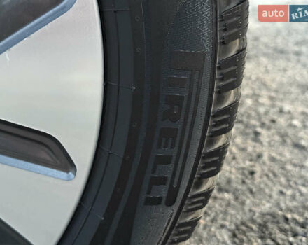 Белый Киа Niro, объемом двигателя 0 л и пробегом 152 тыс. км за 18200 $, фото 24 на Automoto.ua