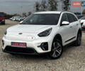 Белый Киа Niro, объемом двигателя 0 л и пробегом 141 тыс. км за 19100 $, фото 1 на Automoto.ua