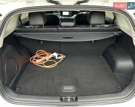 Белый Киа Niro, объемом двигателя 0 л и пробегом 146 тыс. км за 19799 $, фото 29 на Automoto.ua