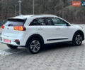 Белый Киа Niro, объемом двигателя 0 л и пробегом 103 тыс. км за 19500 $, фото 7 на Automoto.ua