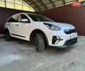 Белый Киа Niro, объемом двигателя 0 л и пробегом 117 тыс. км за 20066 $, фото 1 на Automoto.ua