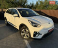Білий Кіа Niro, об'ємом двигуна 0 л та пробігом 169 тис. км за 18200 $, фото 2 на Automoto.ua