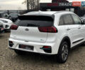 Білий Кіа Niro, об'ємом двигуна 0 л та пробігом 124 тис. км за 20400 $, фото 9 на Automoto.ua