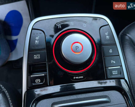 Киа Niro 2020 в Луцке на Automoto.ua Белый Киа Niro, объемом двигателя 0 л и пробегом 148 тыс. км за 19900 $, фото 19 на Automoto.ua