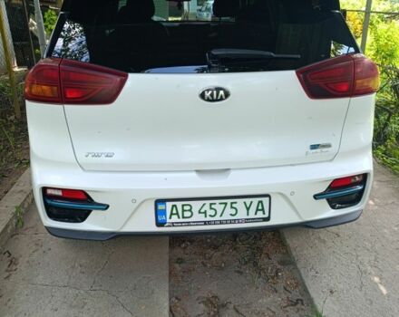 Белый Киа Niro, объемом двигателя 0 л и пробегом 120 тыс. км за 21000 $, фото 13 на Automoto.ua