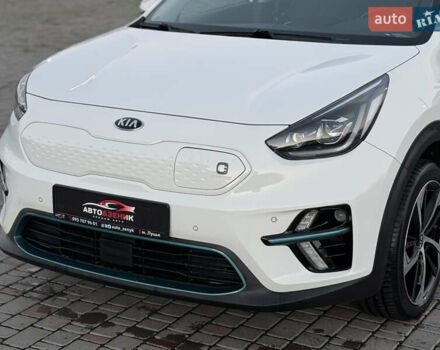 Белый Киа Niro, объемом двигателя 0 л и пробегом 130 тыс. км за 20999 $, фото 8 на Automoto.ua