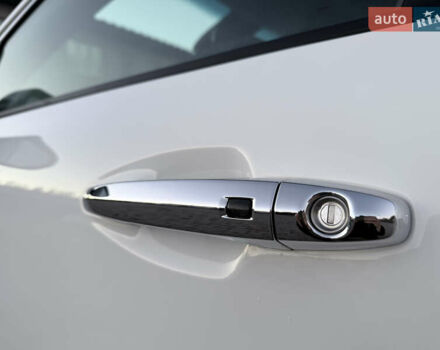 Белый Киа Niro, объемом двигателя 0 л и пробегом 130 тыс. км за 20999 $, фото 10 на Automoto.ua