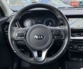 Білий Кіа Niro, об'ємом двигуна 0 л та пробігом 112 тис. км за 22900 $, фото 27 на Automoto.ua