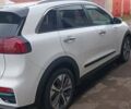 Белый Киа Niro, объемом двигателя 0 л и пробегом 144 тыс. км за 18800 $, фото 24 на Automoto.ua