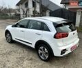 Білий Кіа Niro, об'ємом двигуна 0 л та пробігом 147 тис. км за 18800 $, фото 3 на Automoto.ua