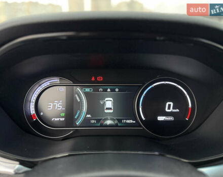 Киа Niro 2020 в Киеве на Automoto.ua Белый Киа Niro, объемом двигателя 0 л и пробегом 171 тыс. км за 18300 $, фото 20 на Automoto.ua