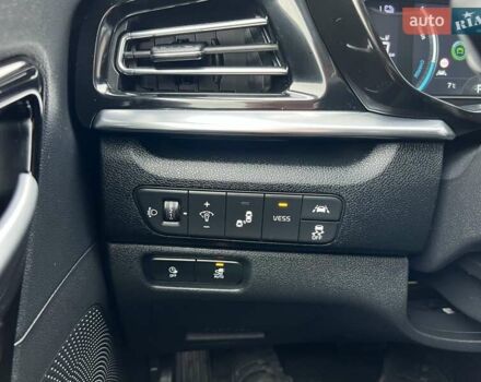 Белый Киа Niro, объемом двигателя 0 л и пробегом 146 тыс. км за 19799 $, фото 38 на Automoto.ua