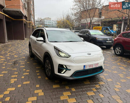 Белый Киа Niro, объемом двигателя 0 л и пробегом 152 тыс. км за 20400 $, фото 13 на Automoto.ua