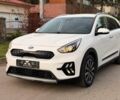 Белый Киа Niro, объемом двигателя 1.6 л и пробегом 148 тыс. км за 10000 $, фото 5 на Automoto.ua