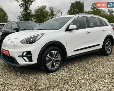 Белый Киа Niro, объемом двигателя 0 л и пробегом 96 тыс. км за 19950 $, фото 17 на Automoto.ua