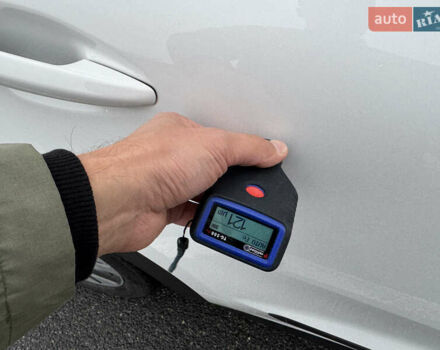 Киа Niro 2020 в Киеве на Automoto.ua Белый Киа Niro, объемом двигателя 0 л и пробегом 171 тыс. км за 18300 $, фото 47 на Automoto.ua