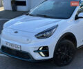 Киа Niro 2020 в Киеве на Automoto.ua Белый Киа Niro, объемом двигателя 0 л и пробегом 151 тыс. км за 19600 $, фото 1 на Automoto.ua
