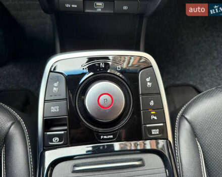 Белый Киа Niro, объемом двигателя 0 л и пробегом 152 тыс. км за 20400 $, фото 27 на Automoto.ua