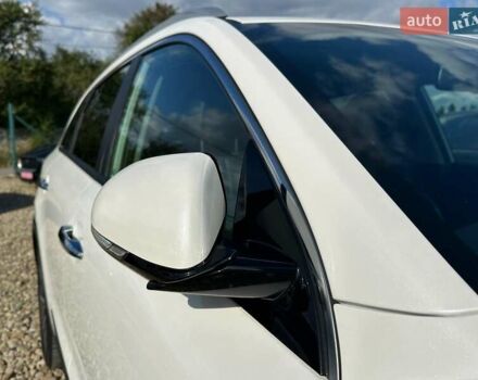 Білий Кіа Niro, об'ємом двигуна 0 л та пробігом 62 тис. км за 24400 $, фото 11 на Automoto.ua