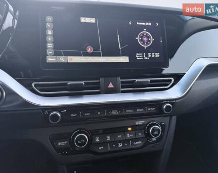 Белый Киа Niro, объемом двигателя 0 л и пробегом 130 тыс. км за 20999 $, фото 22 на Automoto.ua