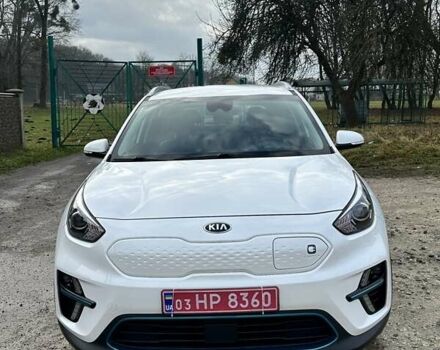Білий Кіа Niro, об'ємом двигуна 0 л та пробігом 147 тис. км за 18800 $, фото 20 на Automoto.ua