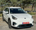Киа Niro 2020 в Львове на Automoto.ua Белый Киа Niro, объемом двигателя 0 л и пробегом 129 тыс. км за 18350 $, фото 4 на Automoto.ua