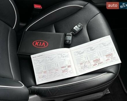 Киа Niro 2020 в Львове на Automoto.ua Белый Киа Niro, объемом двигателя 0 л и пробегом 95 тыс. км за 20450 $, фото 24 на Automoto.ua