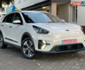 Киа Niro 2020 в Луцке на Automoto.ua Белый Киа Niro, объемом двигателя 0 л и пробегом 148 тыс. км за 19900 $, фото 1 на Automoto.ua