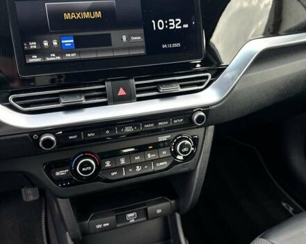 Білий Кіа Niro, об'ємом двигуна 0 л та пробігом 147 тис. км за 18800 $, фото 44 на Automoto.ua