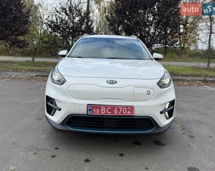 Білий Кіа Niro, об'ємом двигуна 0 л та пробігом 168 тис. км за 18455 $, фото 2 на Automoto.ua