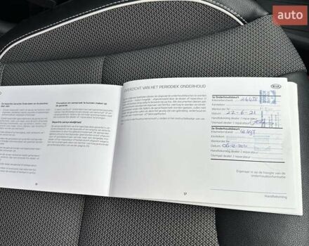 Білий Кіа Niro, об'ємом двигуна 0 л та пробігом 147 тис. км за 18800 $, фото 72 на Automoto.ua