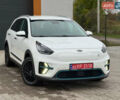 Киа Niro 2020 в Черкассах на Automoto.ua Белый Киа Niro, объемом двигателя 0 л и пробегом 84 тыс. км за 18800 $, фото 16 на Automoto.ua