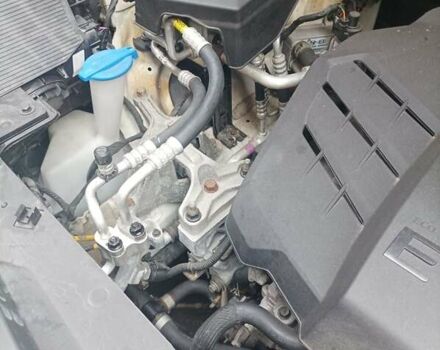 Белый Киа Niro, объемом двигателя 0 л и пробегом 200 тыс. км за 19000 $, фото 21 на Automoto.ua