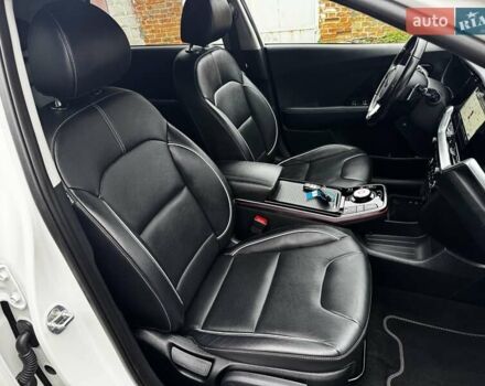 Белый Киа Niro, объемом двигателя 0 л и пробегом 160 тыс. км за 18850 $, фото 46 на Automoto.ua