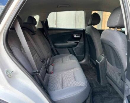 Белый Киа Niro, объемом двигателя 1.6 л и пробегом 65 тыс. км за 7100 $, фото 11 на Automoto.ua