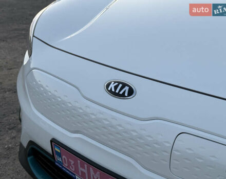 Білий Кіа Niro, об'ємом двигуна 0 л та пробігом 152 тис. км за 18500 $, фото 18 на Automoto.ua