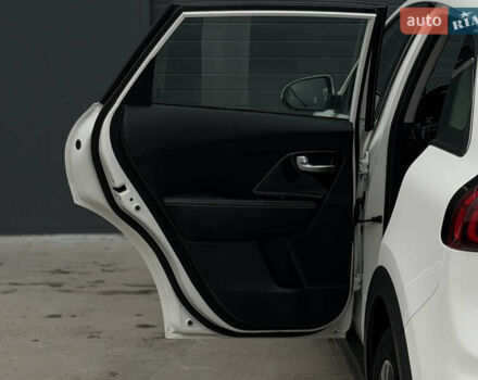 Белый Киа Niro, объемом двигателя 0 л и пробегом 172 тыс. км за 17500 $, фото 36 на Automoto.ua