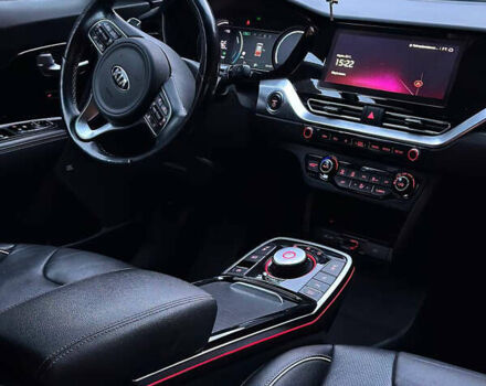 Белый Киа Niro, объемом двигателя 0 л и пробегом 161 тыс. км за 19500 $, фото 8 на Automoto.ua