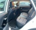 Білий Кіа Niro, об'ємом двигуна 0 л та пробігом 106 тис. км за 19500 $, фото 5 на Automoto.ua