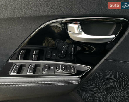 Белый Киа Niro, объемом двигателя 0 л и пробегом 96 тыс. км за 19950 $, фото 36 на Automoto.ua