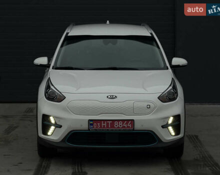 Белый Киа Niro, объемом двигателя 0 л и пробегом 172 тыс. км за 17500 $, фото 2 на Automoto.ua
