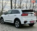 Білий Кіа Niro, об'ємом двигуна 0 л та пробігом 89 тис. км за 18950 $, фото 13 на Automoto.ua